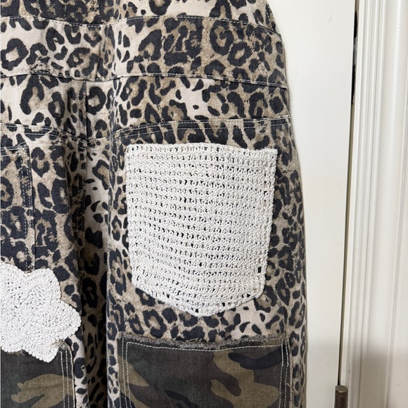 POL Leopard Print Patchwork Overalls - Picture 11 of 13